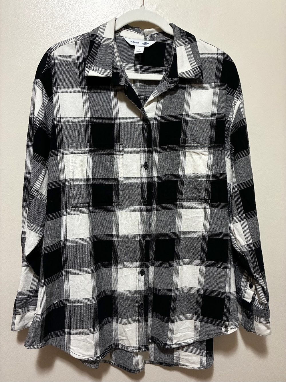Old Navy Black and White Plaid Button-Down Shirt The Boyfriend Shirt large